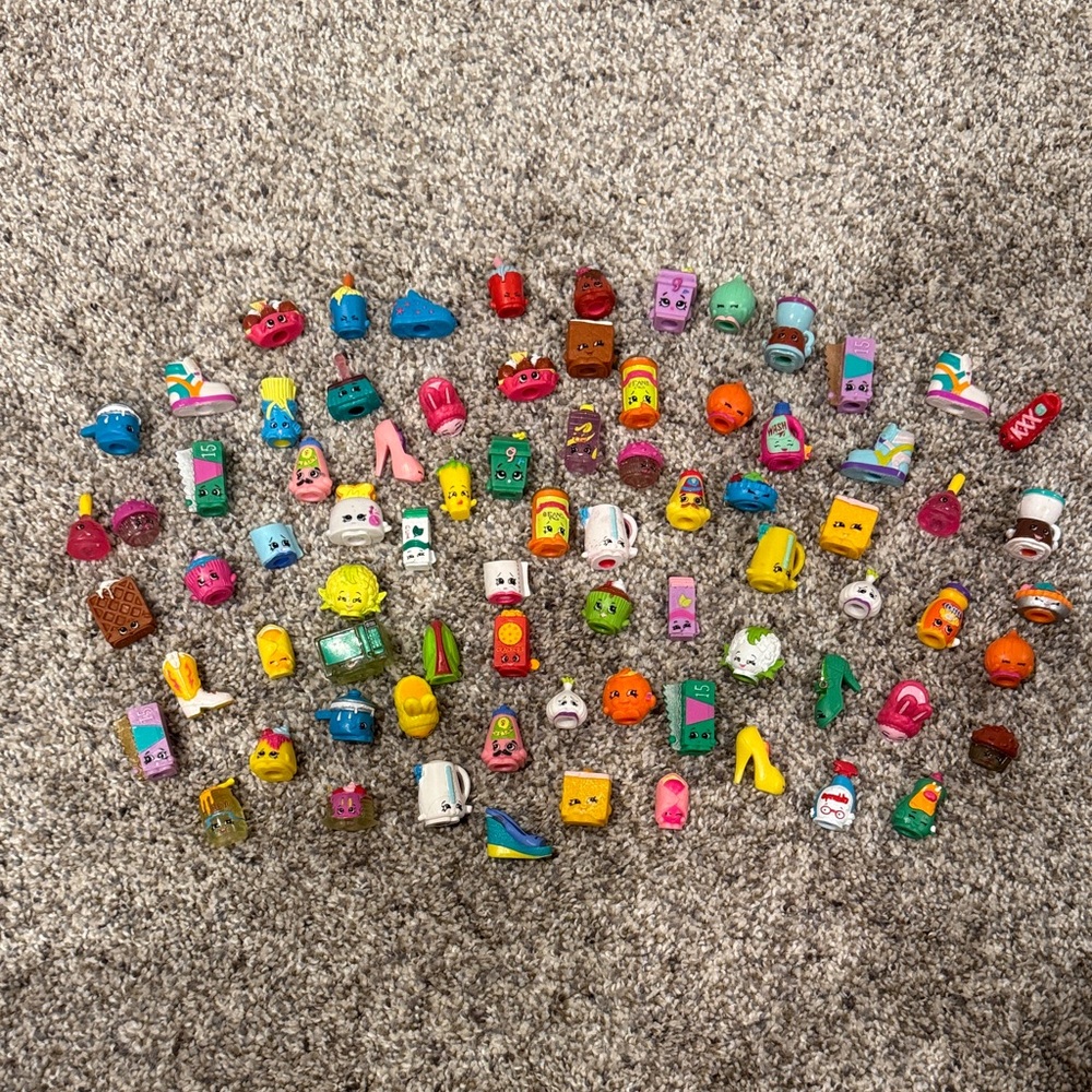 Season 2 Shopkins Bundle!